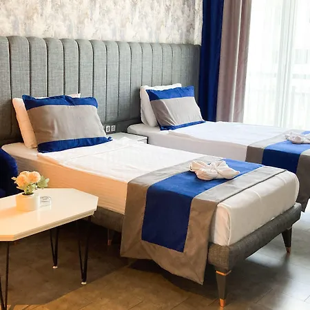 호텔 Nenessahotel