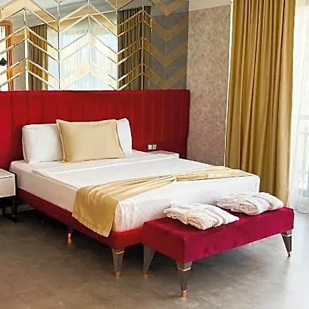 Hotel Nenessahotel 4*