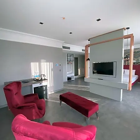 Hotel Nenessahotel 4*