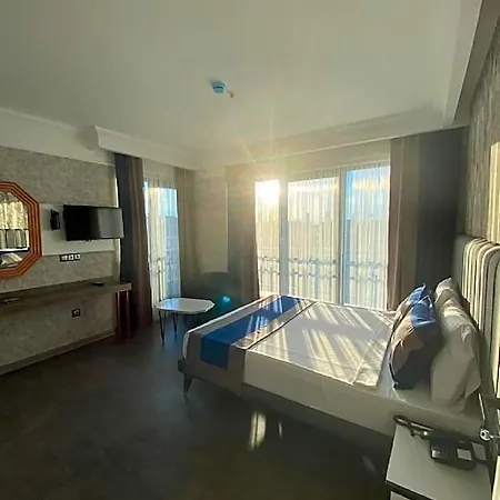 호텔 Nenessahotel 4*
